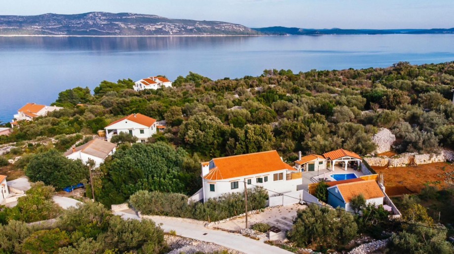 Villa ILOVICA