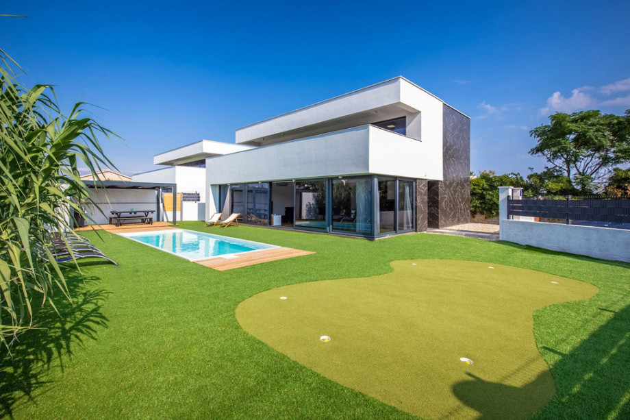 Villa AURUS