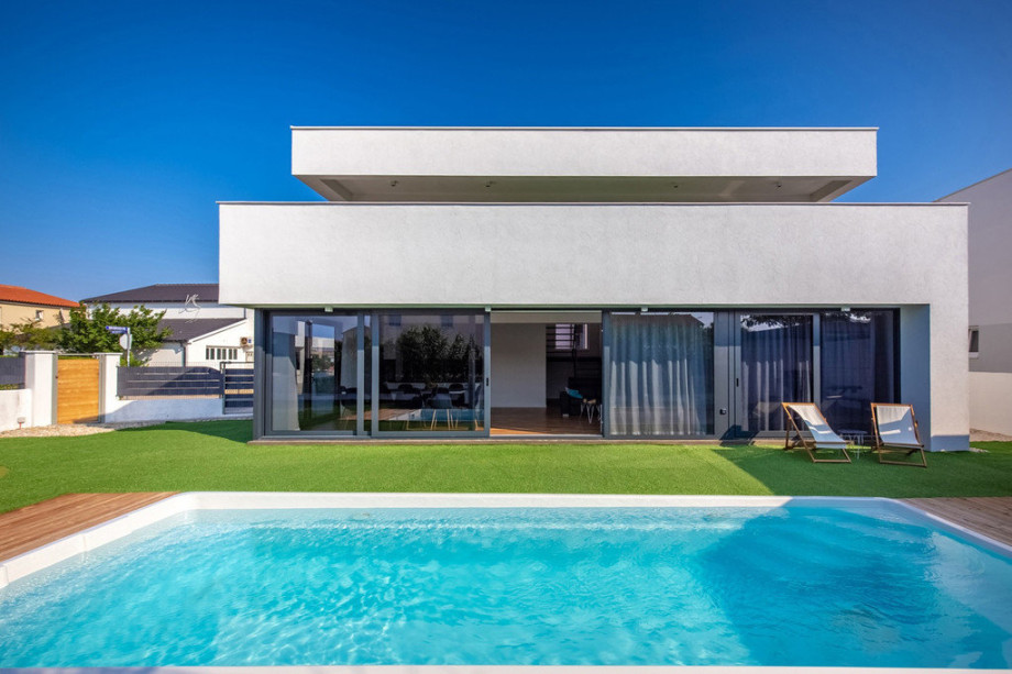 Villa AURUS