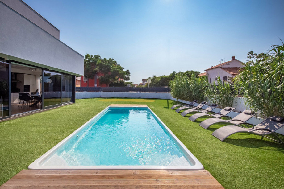 Villa AURUS