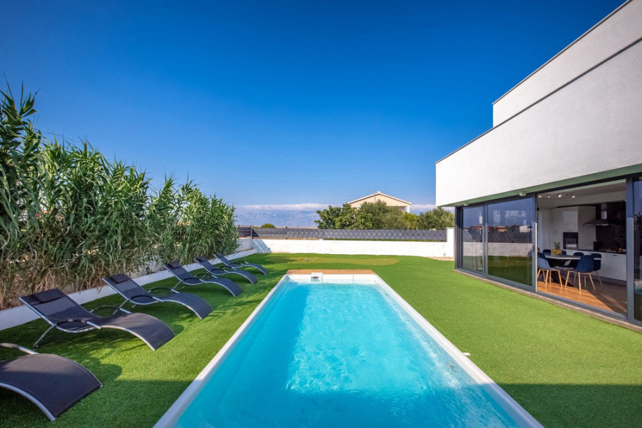 Villa AURUS