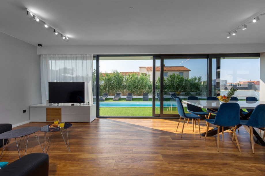 Villa AURUS