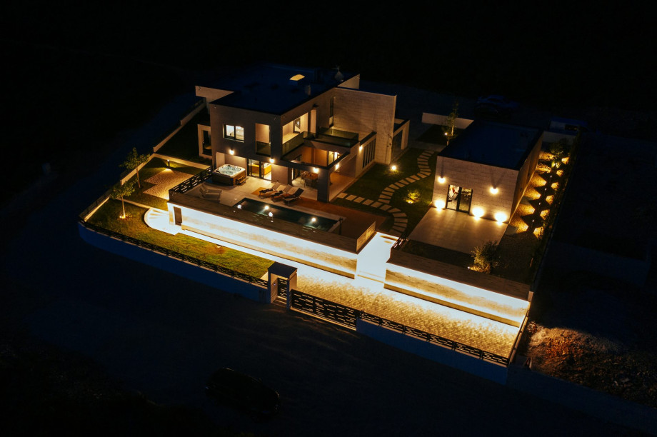 Villa MALUJA