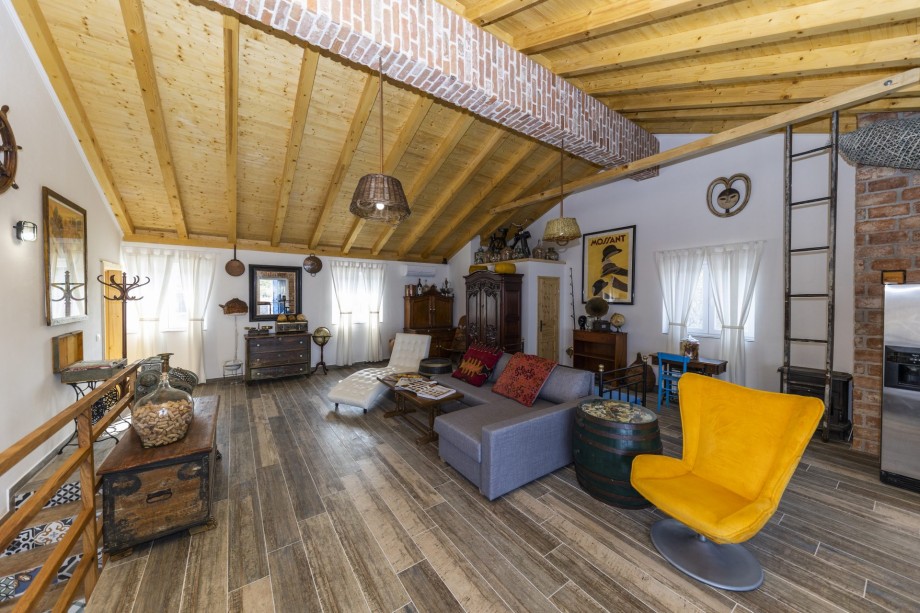 Villa MAZA
