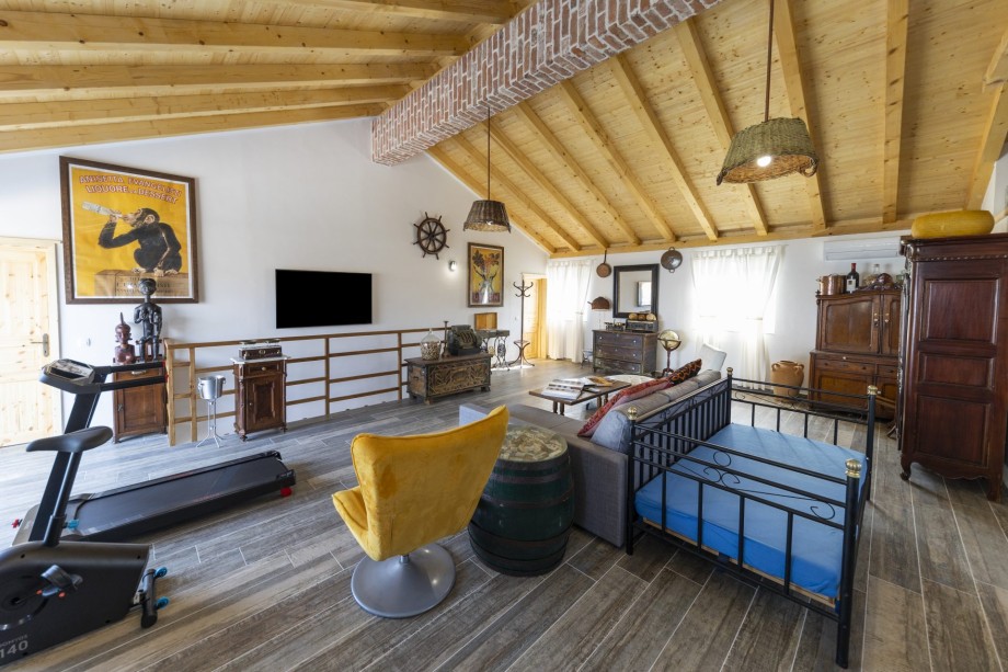 Villa MAZA