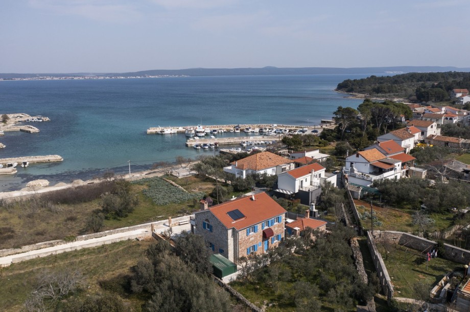 Villa MAZA