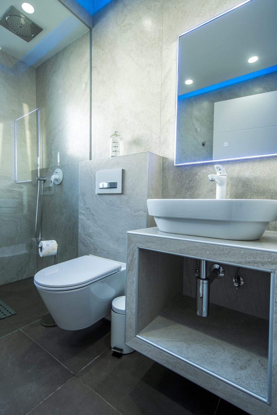 Crystal Holiday Residence