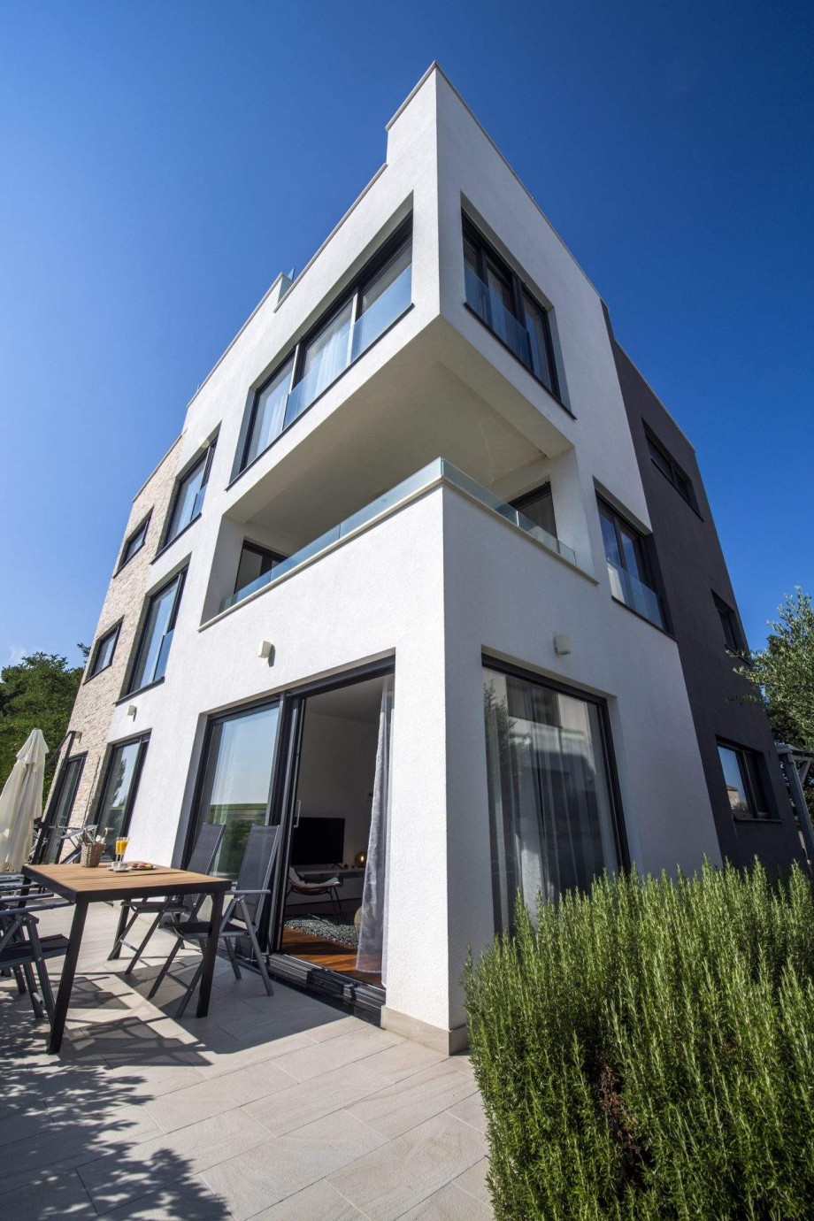 Crystal Holiday Residence