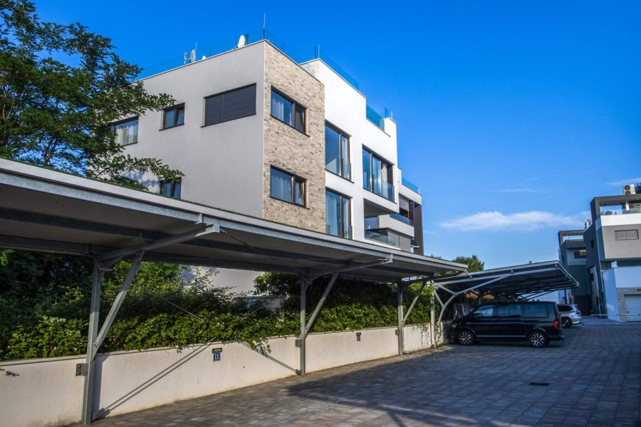 Crystal Holiday Residence