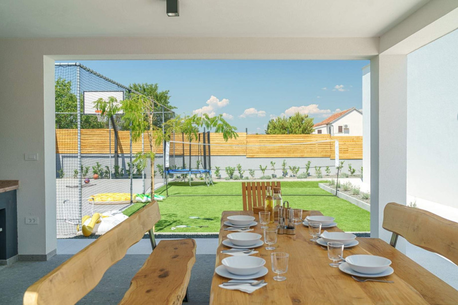 Villa O