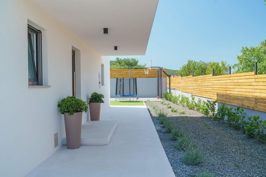 Villa O