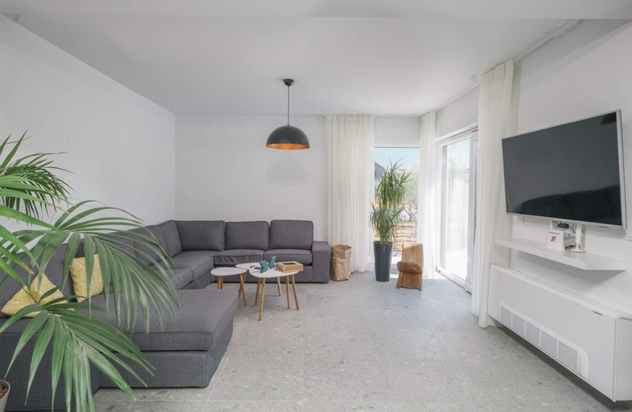 Villa O