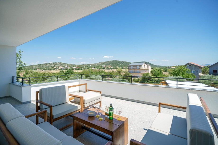 Villa O