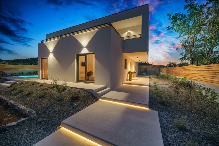 Villa O