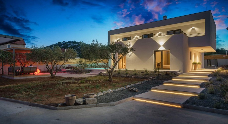 Villa O