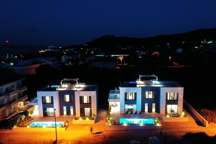 Villa Magic Sky I & II