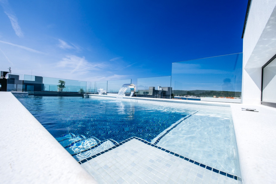 Crystal Holiday Residence II Penthouse