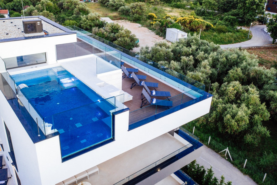 Crystal Holiday Residence II Penthouse