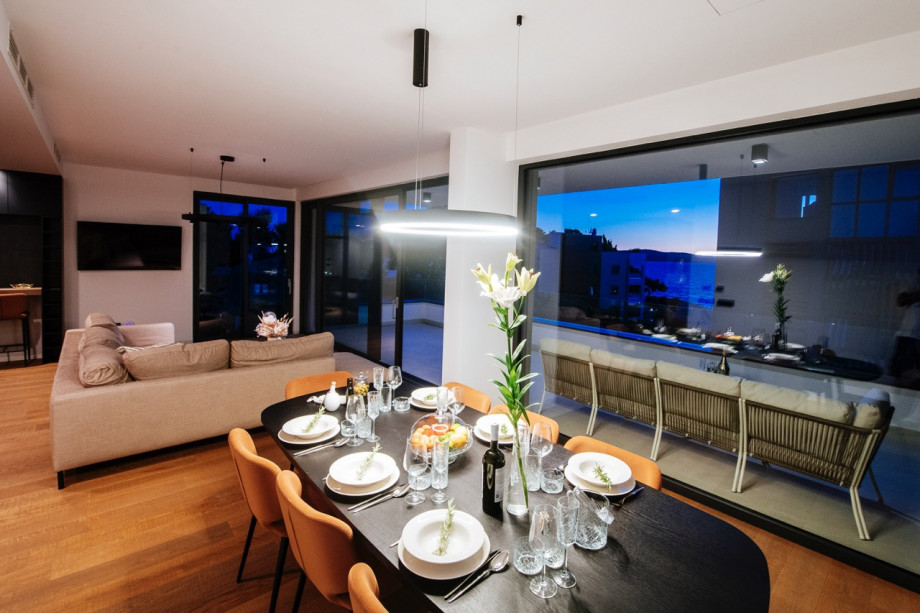 Crystal Holiday Residence II Penthouse