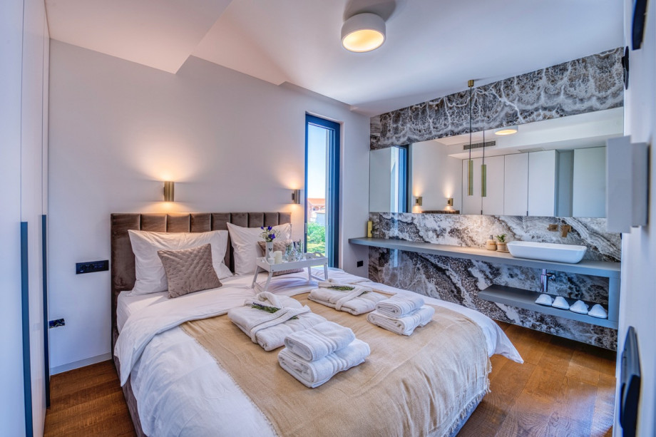 Crystal Holiday Residence II Penthouse