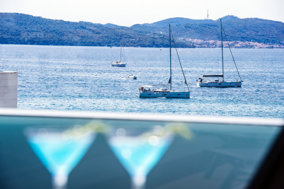 Crystal Holiday Residence II Penthouse