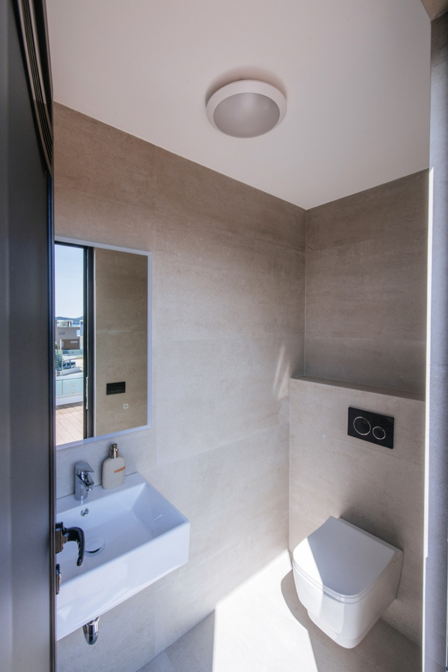 Crystal Holiday Residence II Penthouse