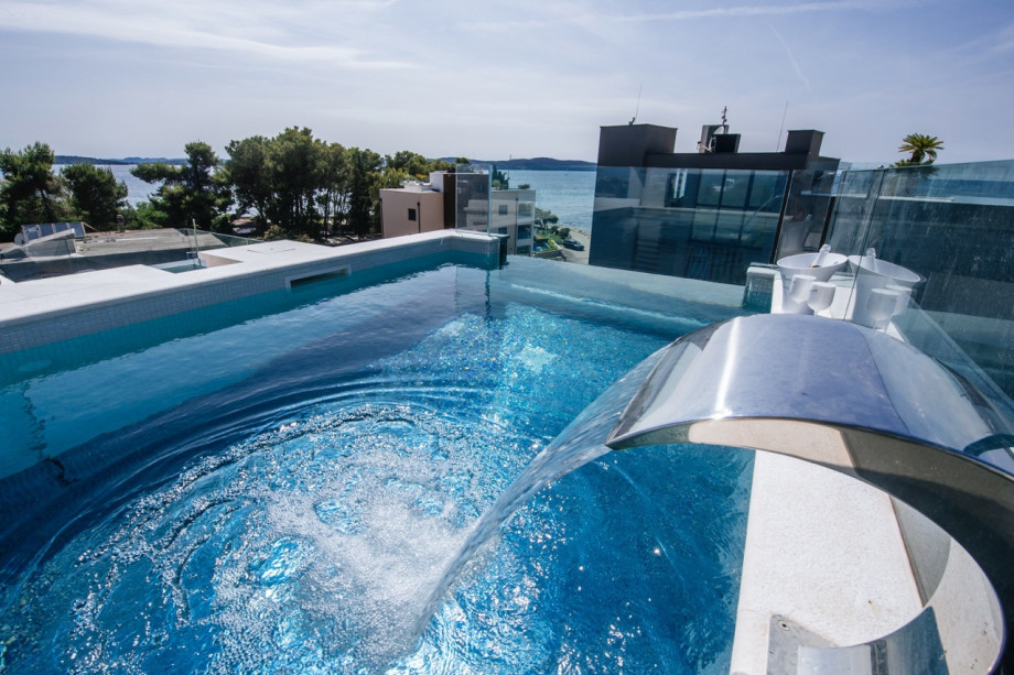 Crystal Holiday Residence II Penthouse