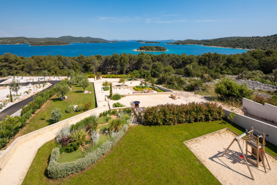 Villa Konstanca & Sara