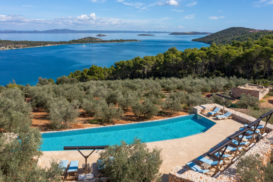 Villa NAI 3.3 - Deluxe Suite with olive grove view