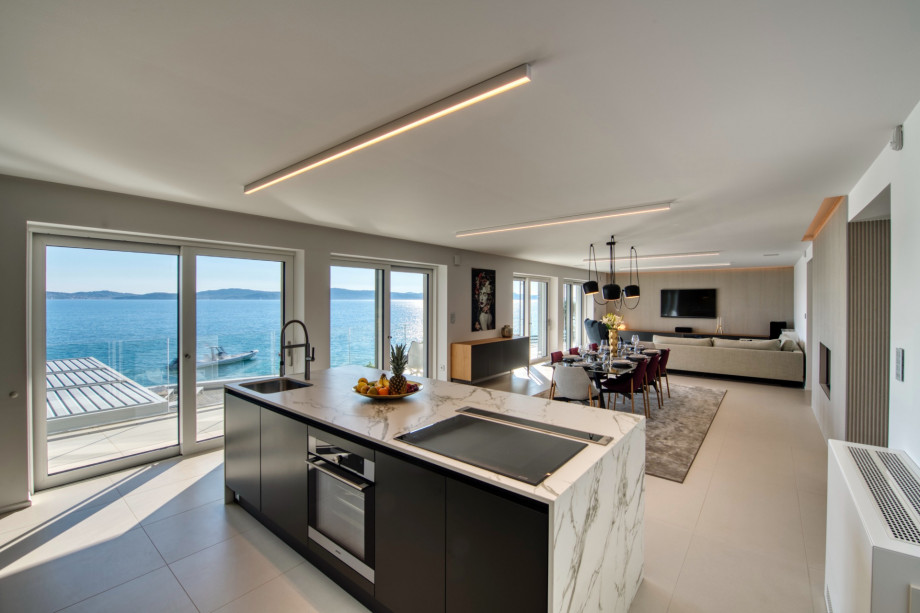 Villa BiBiSea - Luxury Suites