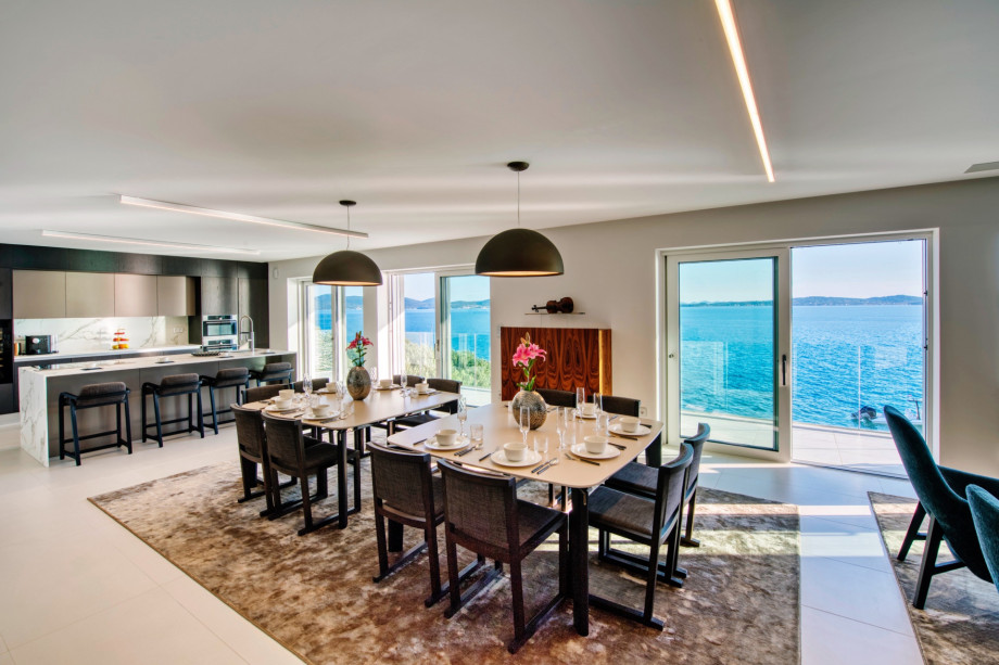 Villa BiBiSea - Luxury Suites