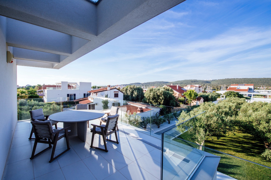 Villa BiBiSea - Luxury Suites