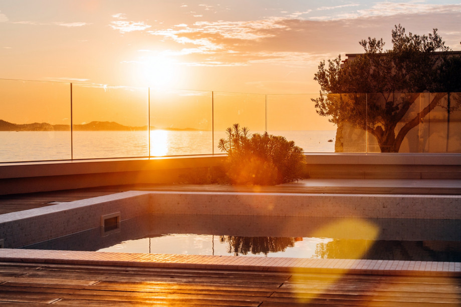 Villa BiBiSea - Luxury Suites