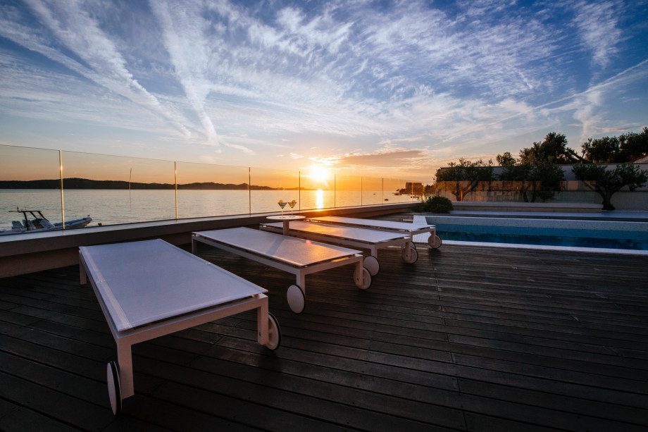 Villa BiBiSea - Luxury Suites