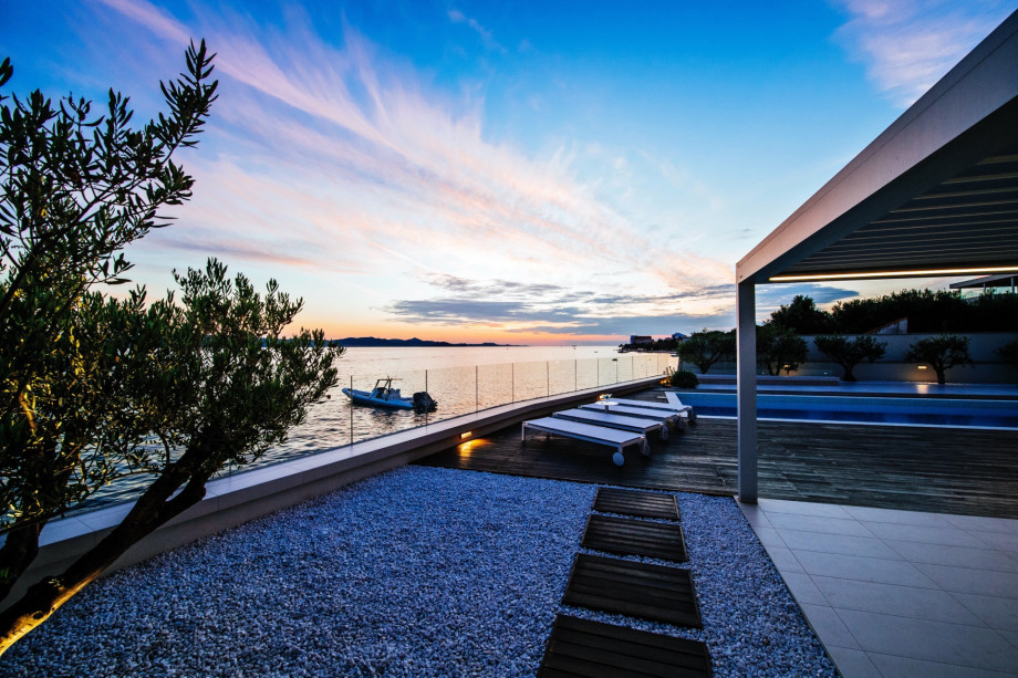 Villa BiBiSea - Luxury Suites
