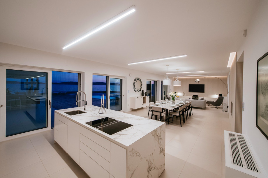 Villa BiBiSea - Luxury Suites