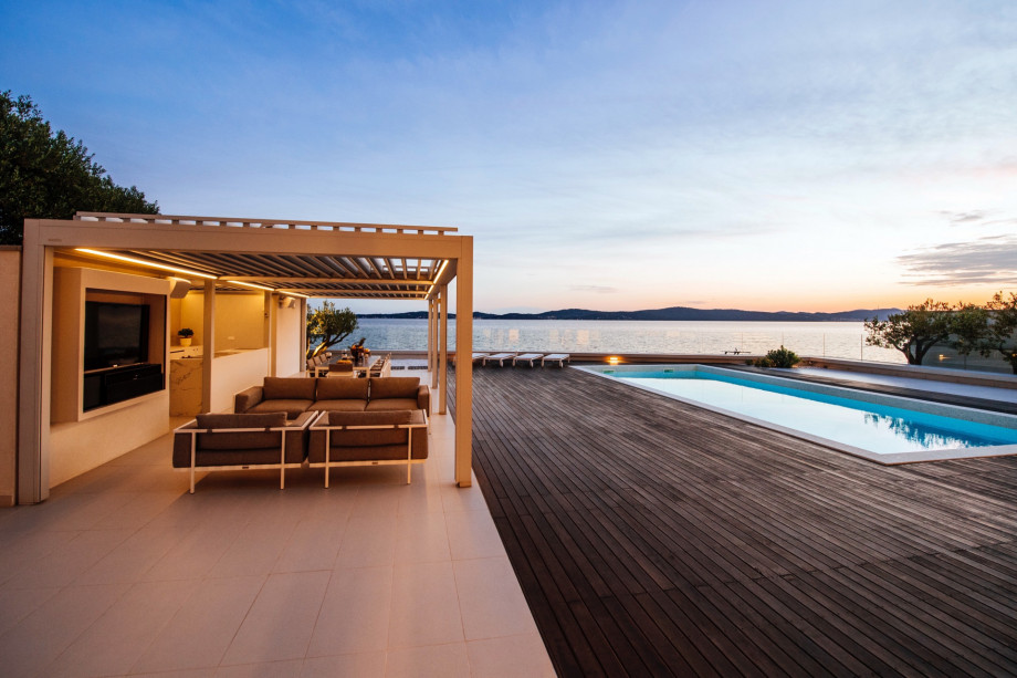 Villa BiBiSea - Luxury Suites