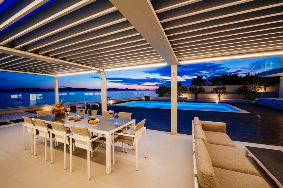 Villa BiBiSea - Luxury Suites
