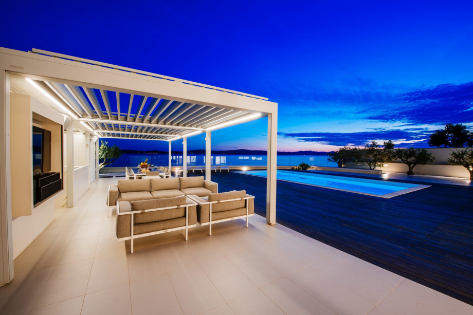 Villa BiBiSea - Luxury Suites