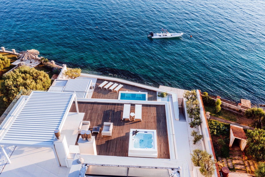 Villa BiBiSea - Luxury Suites