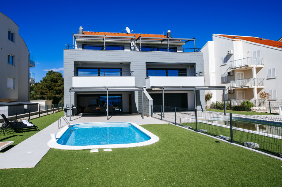 Luxury apartment Budinski