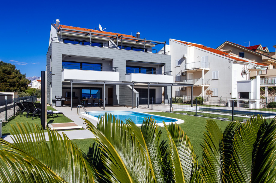 Luxury apartment Budinski