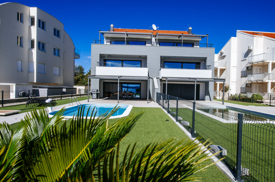 Luxury apartment Budinski