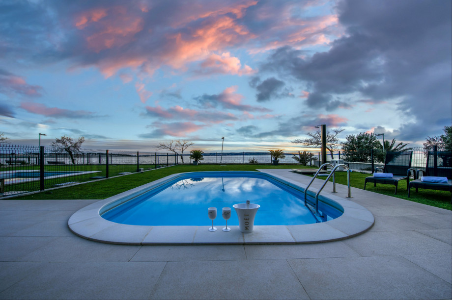 Luxury apartment Budinski