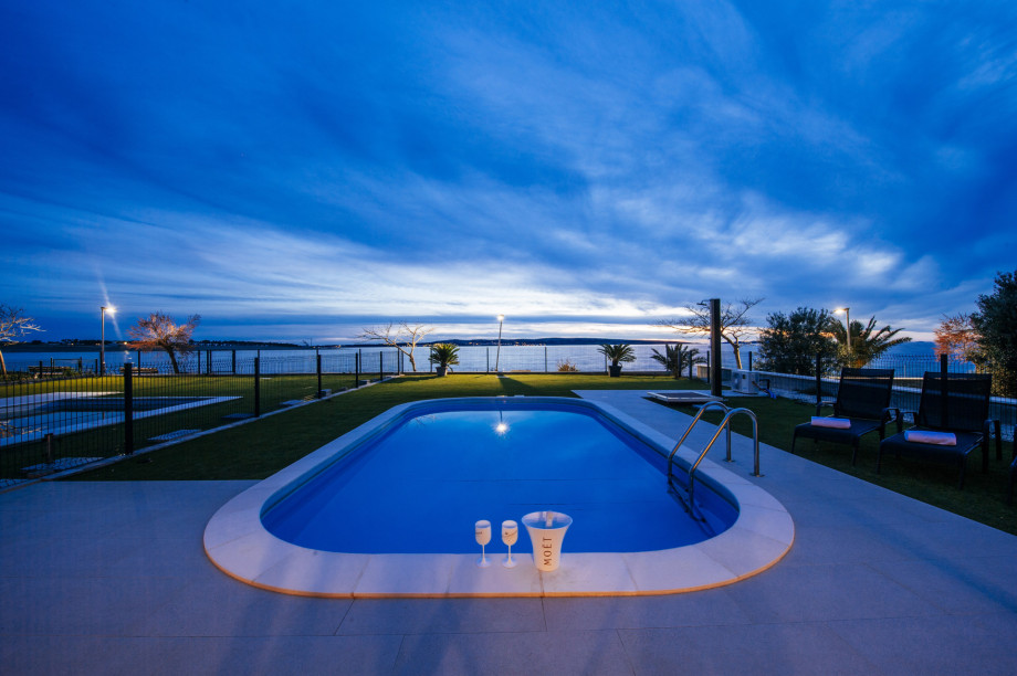 Luxury apartment Budinski