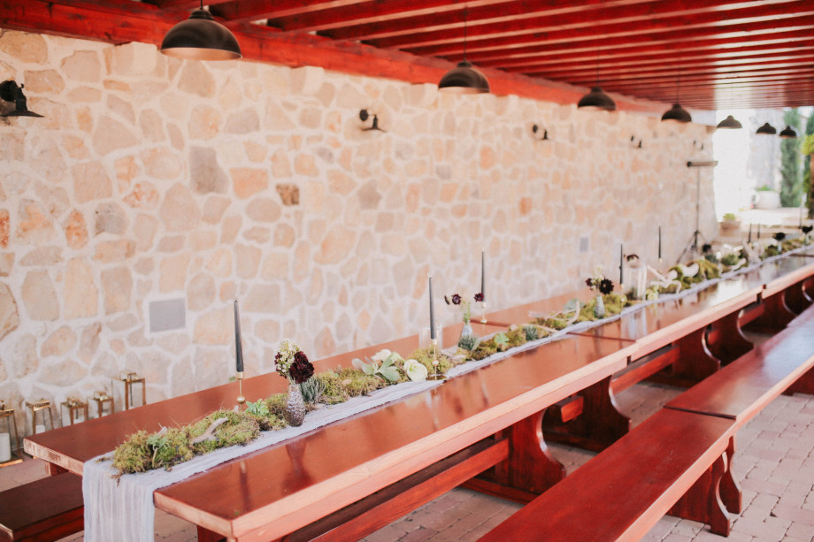 VILLA RAŽNJEVIĆA DVORI A.D. 1307