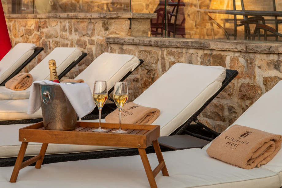 VILLA RAŽNJEVIĆA DVORI A.D. 1307