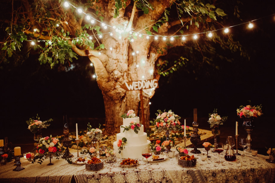 VILLA RAŽNJEVIĆA DVORI A.D. 1307