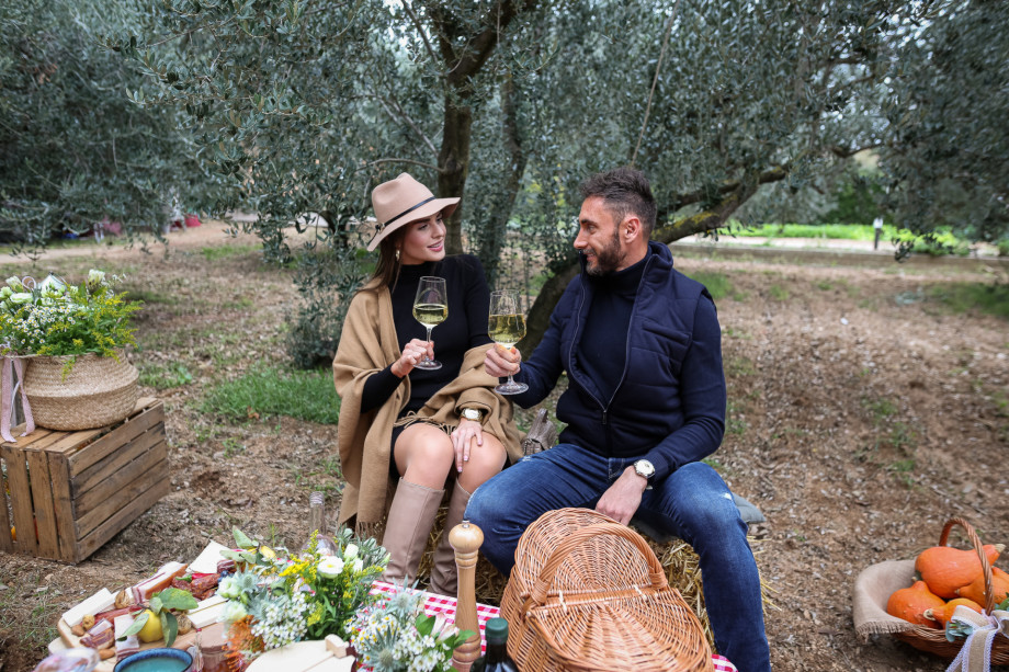 VILLA RAŽNJEVIĆA DVORI A.D. 1307