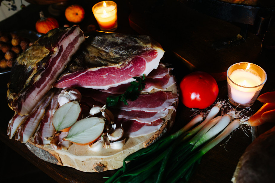 VILLA RAŽNJEVIĆA DVORI A.D. 1307